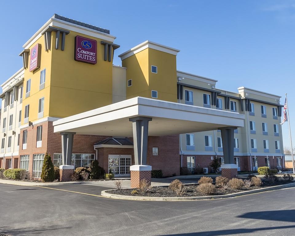 סיפורד Comfort Suites מראה חיצוני תמונה