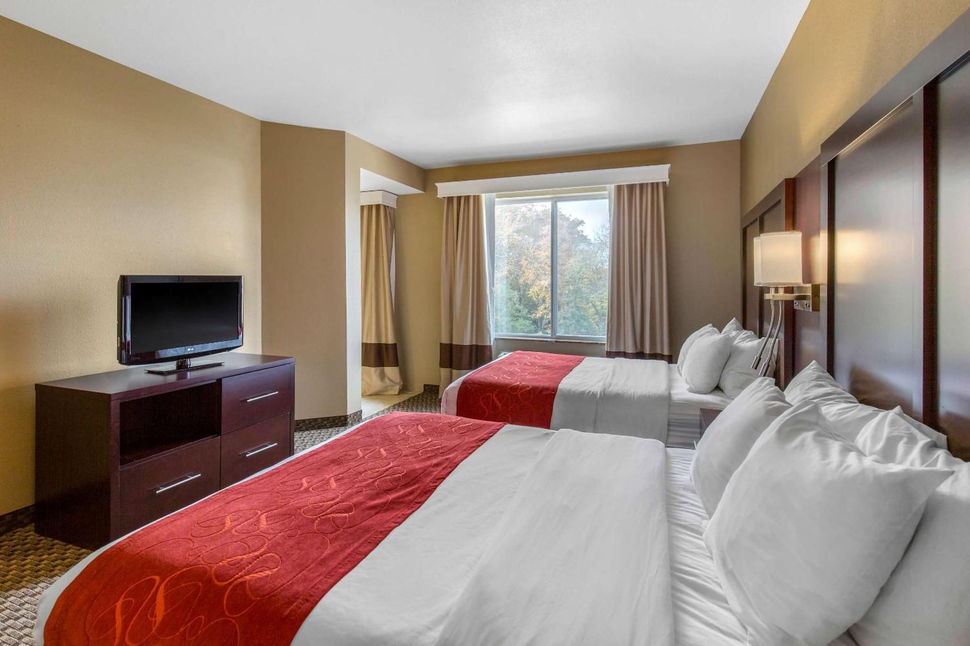 סיפורד Comfort Suites מראה חיצוני תמונה