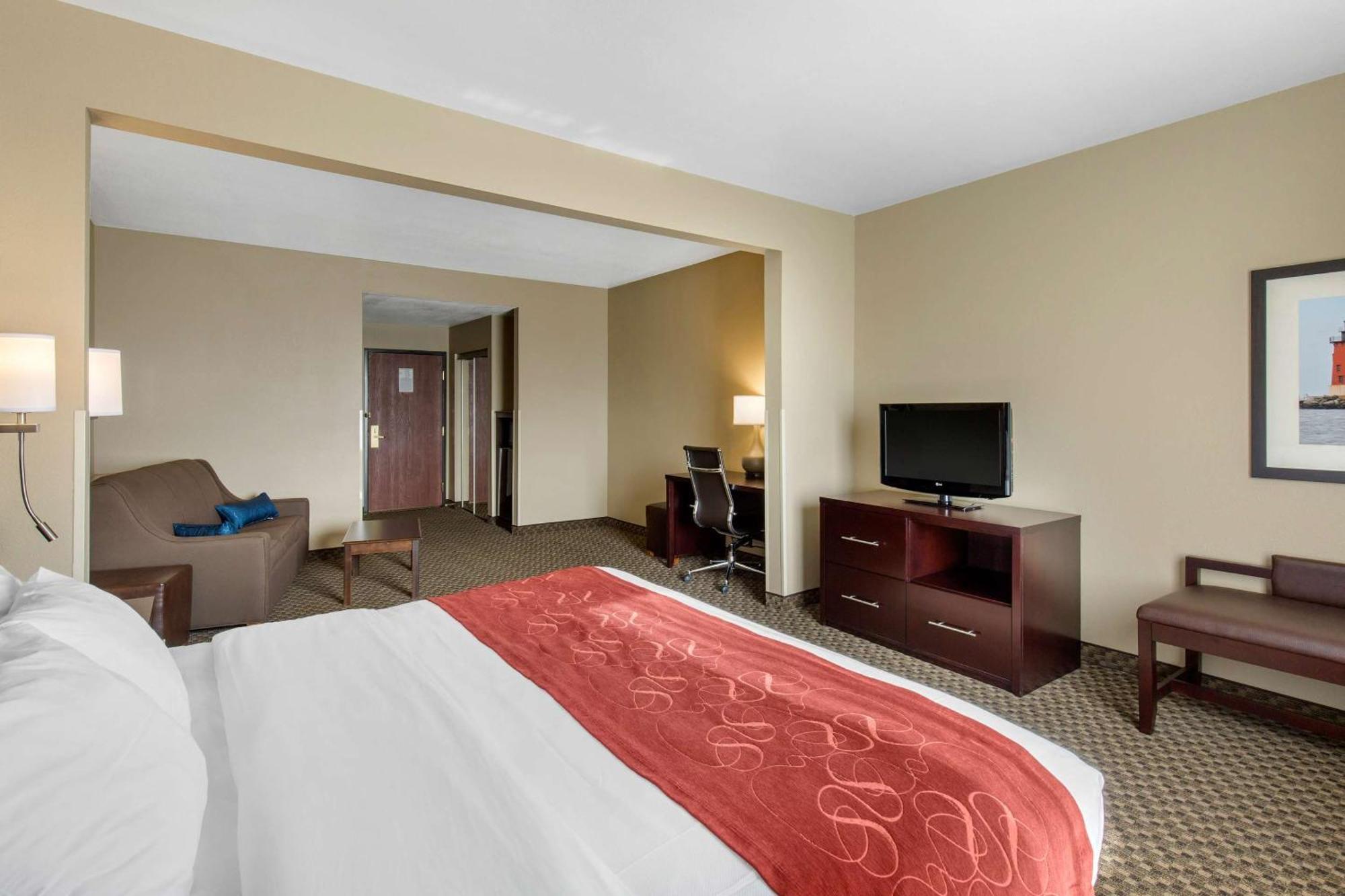 סיפורד Comfort Suites מראה חיצוני תמונה